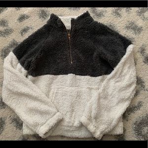 Fuzzy pullover